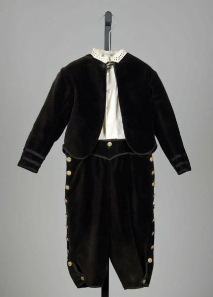 Suit