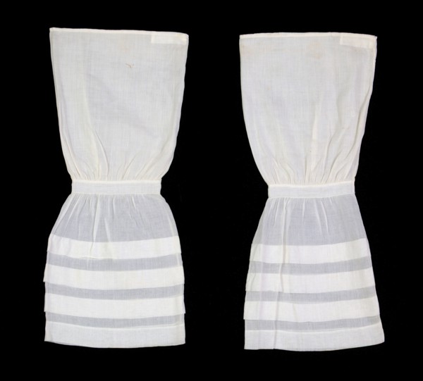 Undersleeves