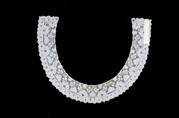 Collar
