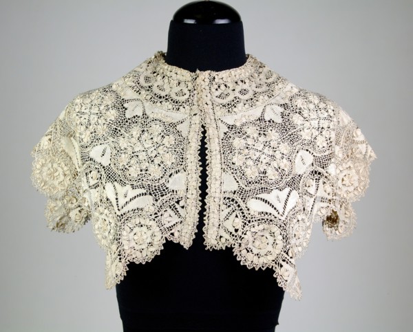 Collar