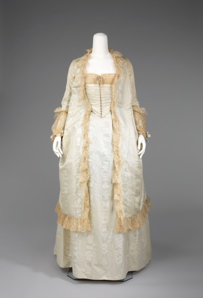 Tea gown