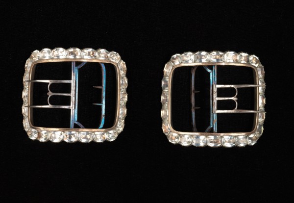 Shoe buckles