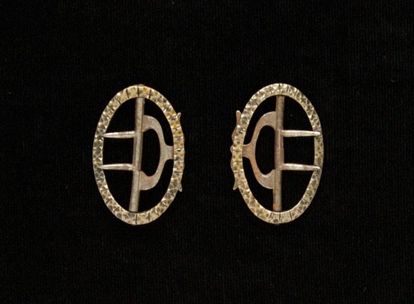 Shoe buckles