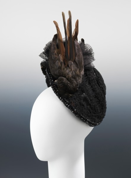 Evening bonnet