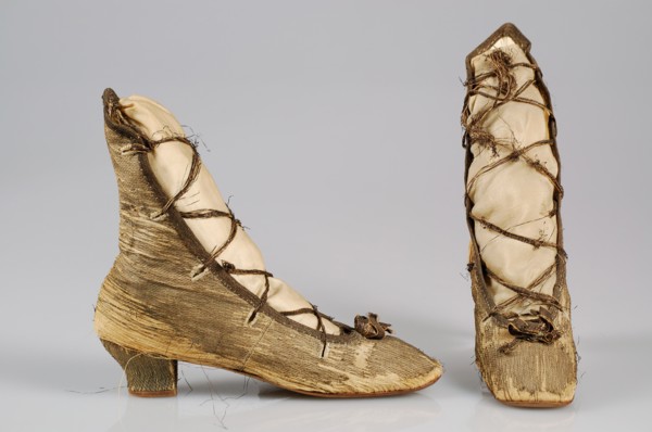 Evening boots