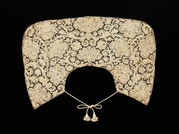 Collar