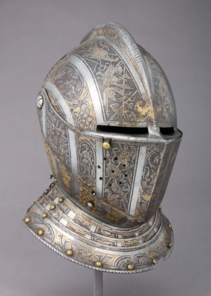 Close Helmet