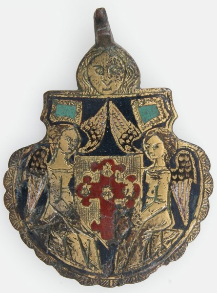 Harness Pendant