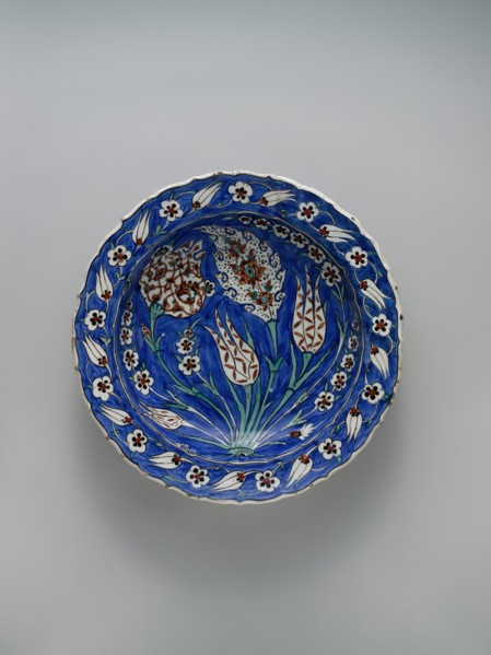 Blue-ground Dish with Floral Design