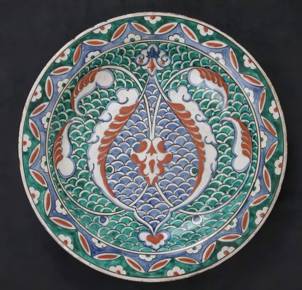 Dish with Scale-Pattern Design