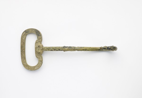 Hinged garment hook with dragon, Late Eastern Zhou dynasty, 5th-4th century BCE. Creator: Unknown.
