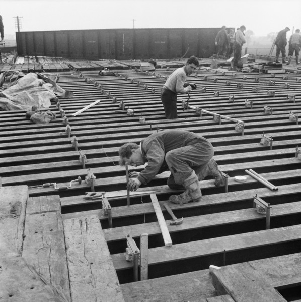 M6 Motorway, Acton Trussell and Bednall, South Staffordshire, Staffordshire, 13/04/1961. Creator: John Laing plc.