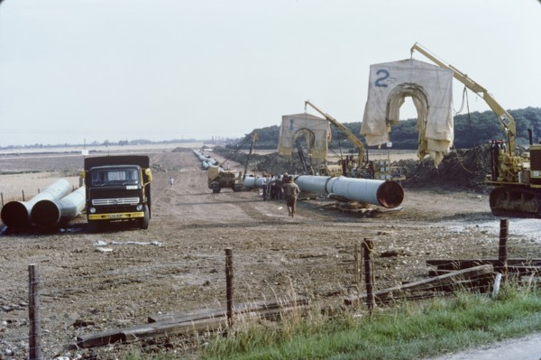A view of the installation of the Martin pipeline, Hertfordshire, 23/09/1981. Creator: John Laing plc.
