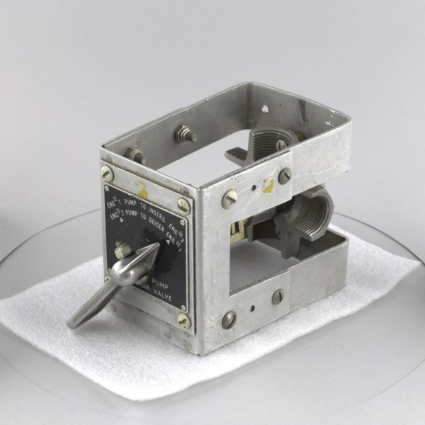 Valve, Vacuum Selector, Cutaway. Creator: Unknown.