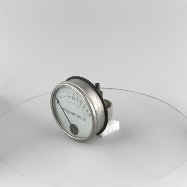 Indicator, Oil Pressure. Creator: Aera Co..