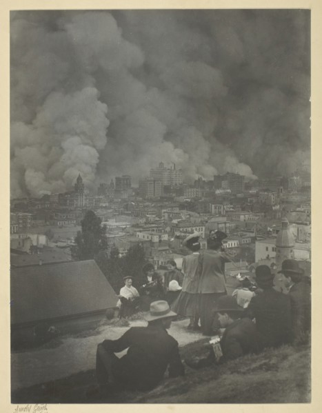 San Francisco Earthquake, April 1906.  Creator: Arnold Genthe.