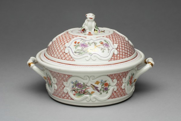 Tureen, Vienna, c. 1725. Creator: Du Paquier Porcelain Manufactory.
