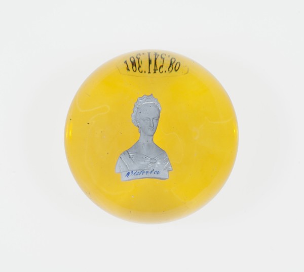 Paperweight, France, Mid 19th century. Creator: Saint-Louis Glassworks.