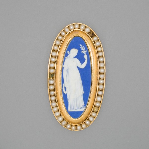 Medallion with Peace, Burslem, Late 18th century. Creator: Wedgwood.
