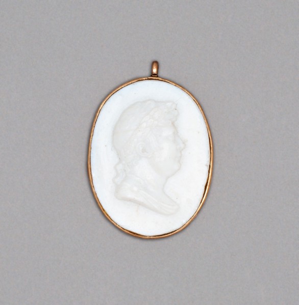 Cameo Locket, Burslem, Late 18th century. Creator: Wedgwood.