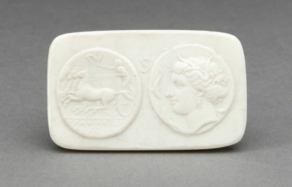 Medallion, Burslem, Early 19th century. Creator: Wedgwood.
