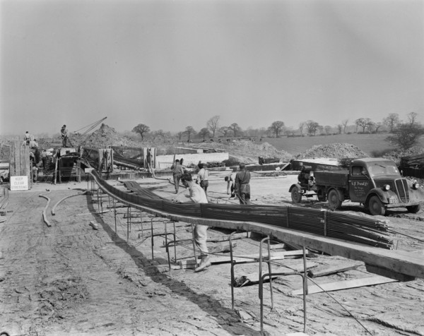 Construction of the Birmingham to Preston Motorway (M6), Staffordshire, 01/05/1962. Creator: John Laing plc.