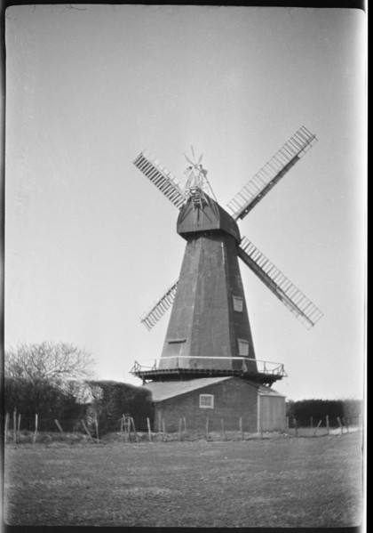 Black Mill, Barham Downs, Adisham, Canterbury, Kent, 1929. Creator: Francis Matthew Shea.
