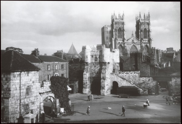 Bootham Bar, York, 1930s. Creator: J Dixon Scott.