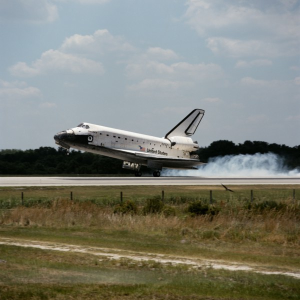 STS-91 landing, Florida, USA, June 12, 1998. Creator: NASA.