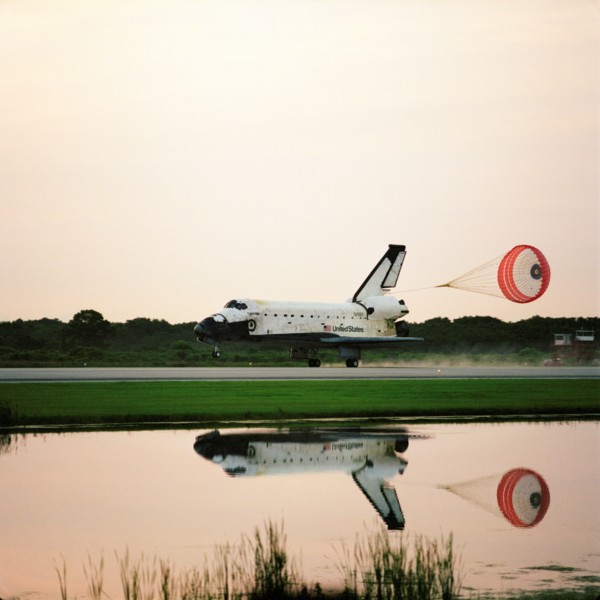 STS-94 landing, Kennedy Space Center, Florida, USA, July 17, 1994.  Creator: NASA.