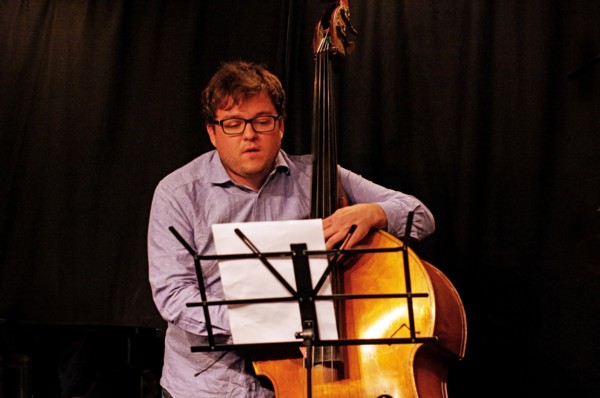 Conor Chaplin, Ari Hoenig Trio, Verdict Jazz Club, Brghton, East Sussex, 6th Oct. 2021. Creator: Brian O'Connor.