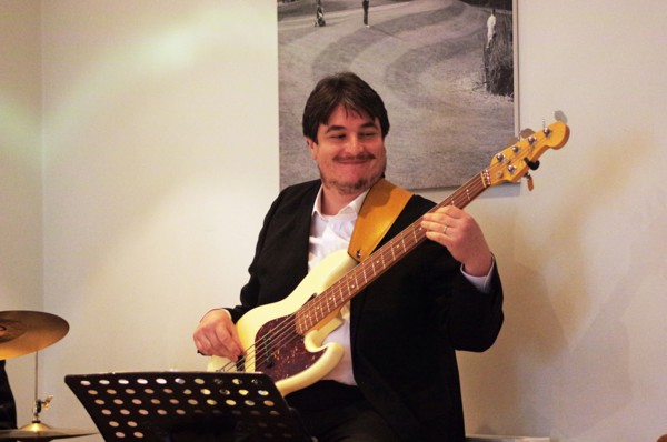 Dave Hanratty, The Pete Allen Band, Deanwood Park Golf Club, Newbury, Berks, 10th Oct. 2021. Creator: Brian O'Connor.