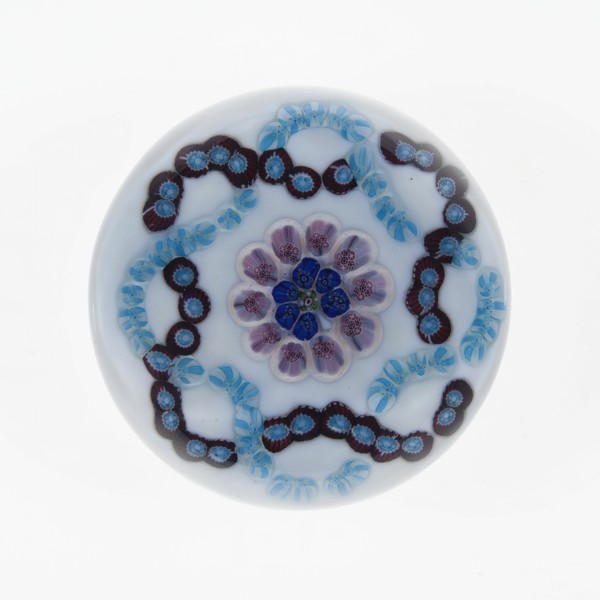 Paperweight, Clichy, 19th century. Creator: Clichy Glassworks.