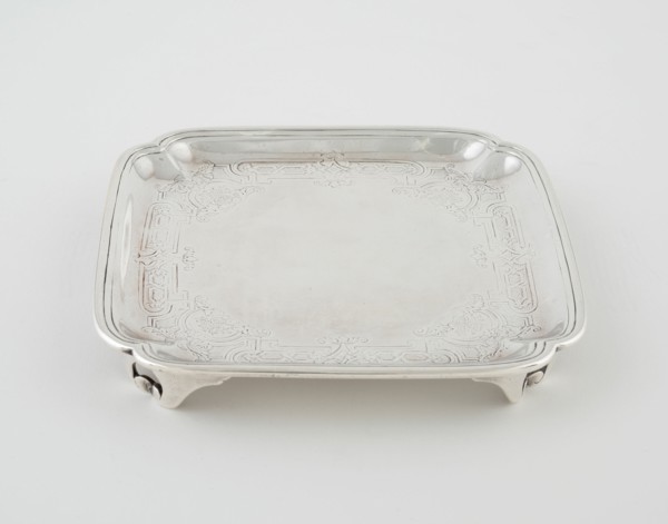 Waiter, London, 1723/24. Creator: Isaac Liger.