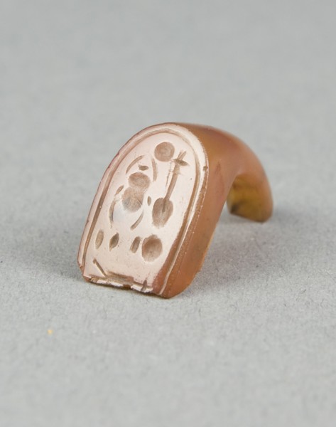 Finger Ring: Neferkheprure-Wanre (Akhenaton), Egypt, New Kingdom, Dynasty 18, reign of... Creator: Unknown.
