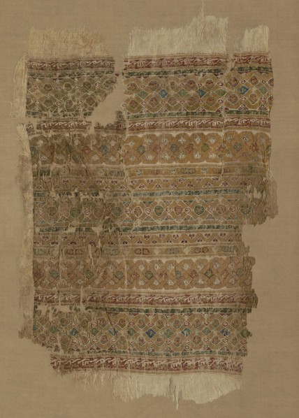 Fragment, Egypt, Fatimid period (969-1171), late 11th/early 12th century.