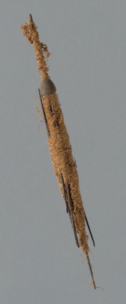 Wooden Spindle, Peru, 1000/1476.