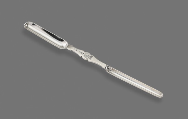 Marrow Scoop, 1827/47. Inscribed 'Tandem Vincitur'.
