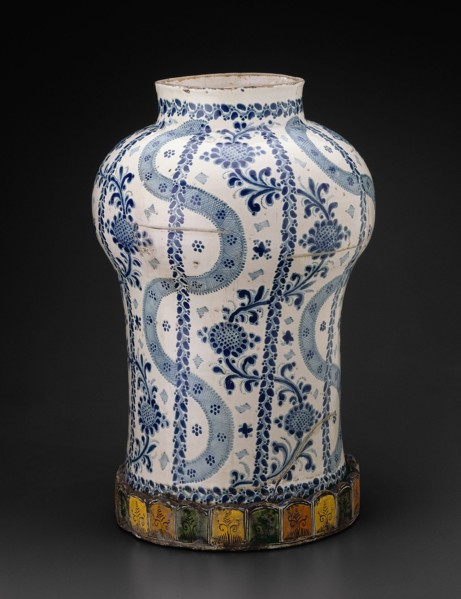 Jar with Vertical Flowing Bands and Vines with Sunflowerlike Blossoms, 1700/50.