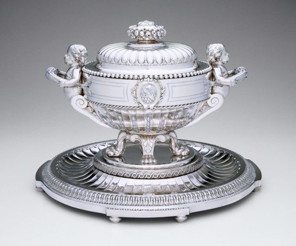 Tureen and Stand, France, 1773/74. Creators: Jean-Françoise Dapcher, François-Thomas Germain.