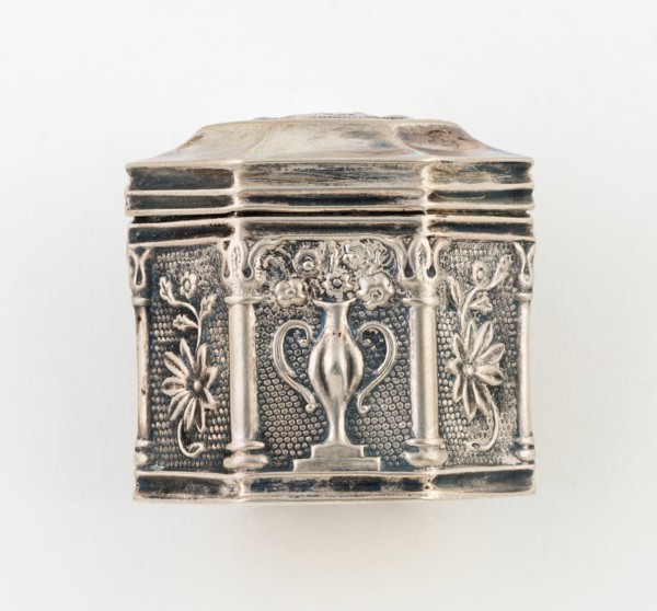 Sponge Box, Netherlands, c. 1900. Creator: Unknown.