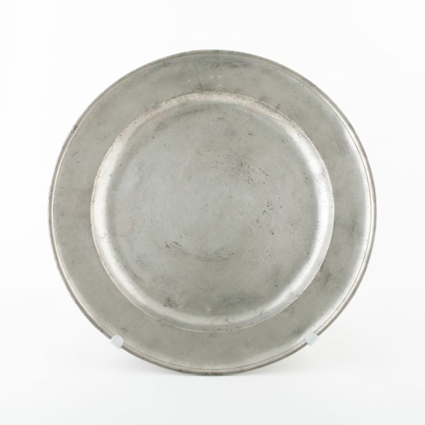 Charger, London, 1680/95. Creator: Thomas Shakle.