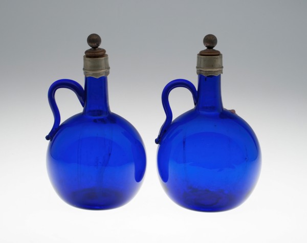 Pair of Bottles, United States, 19th century. Creator: Thomas Williamson.
