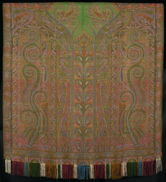 Shawl, Norwich, c. 1860s. Creator: Clabburn, Sons and Crisp.