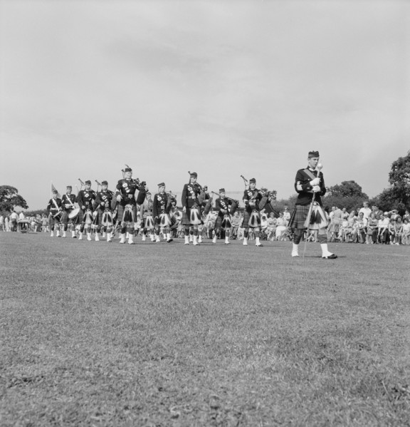 Laing Sports Ground, Rowley Lane, Elstree, Barnet, London, 18/06/1960. Creator: John Laing plc.