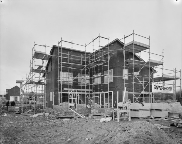 Future Home 2000, Coleshill Place, Bradwell Common, Bradwell, Milton Keynes, 05/02/1981. Creator: John Laing plc.