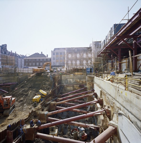 London Metropole Hotel, Edgware Road, City of Westminster, London, 09/05/1989. Creator: John Laing plc.
