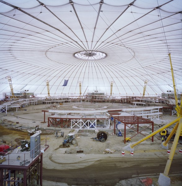 Millennium Dome, Drawdock Road, Greenwich, London, 28/01/1999. Creator: John Laing plc.