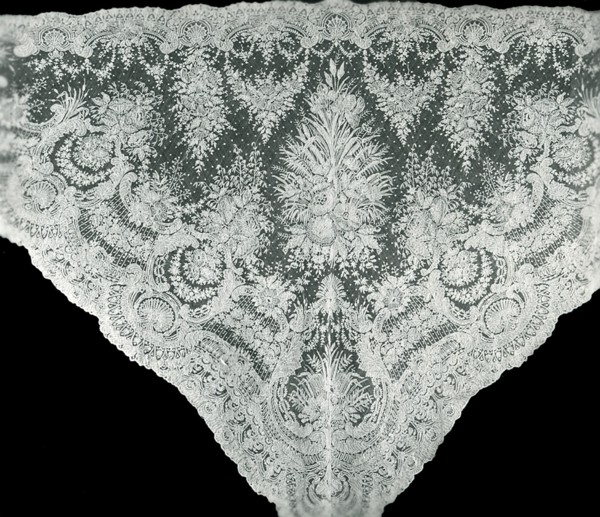 Half Shawl, England, 1860s.