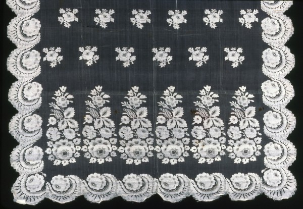 Shawl, Spitalfields, c. 1815/20.